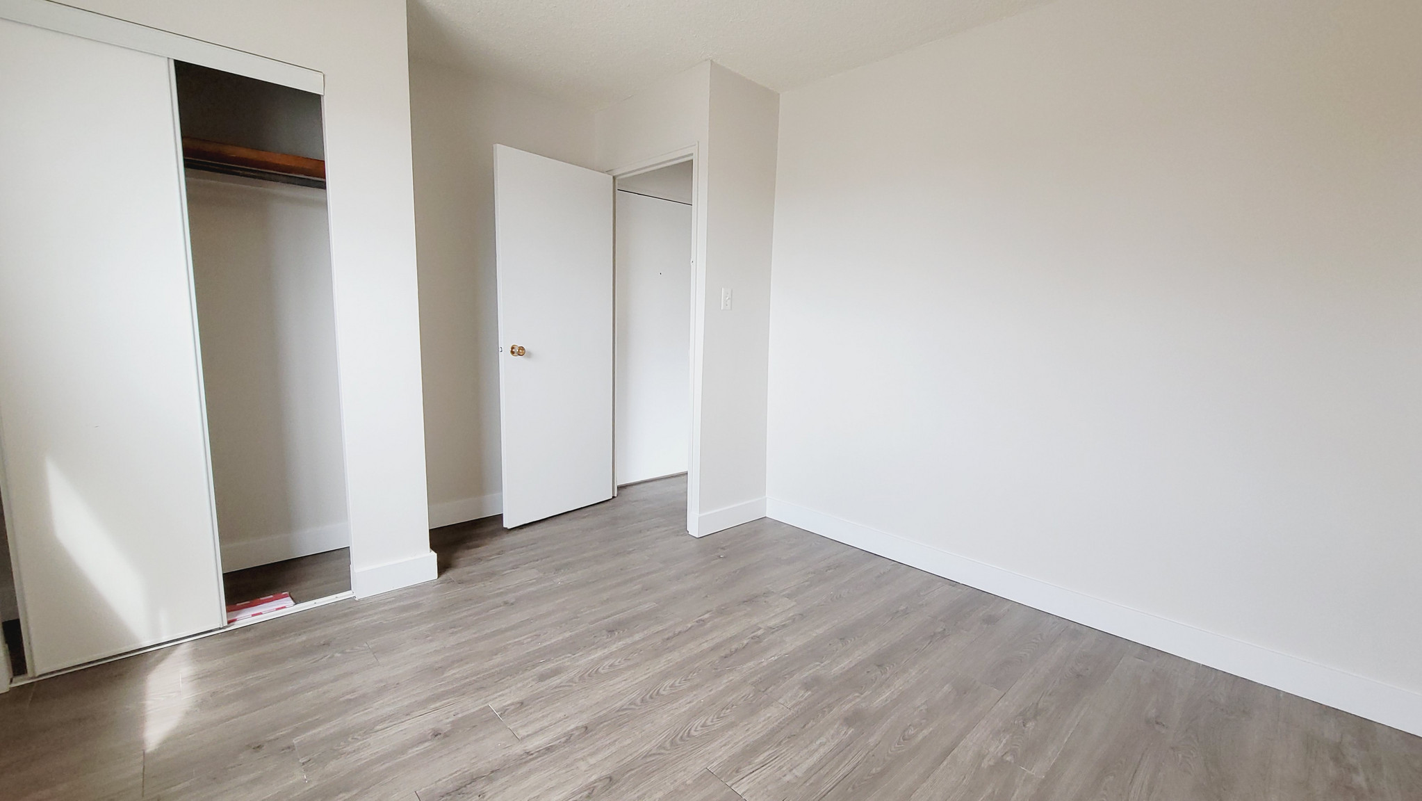 10010 - 154 Street NW - WJ2 - Photo 14