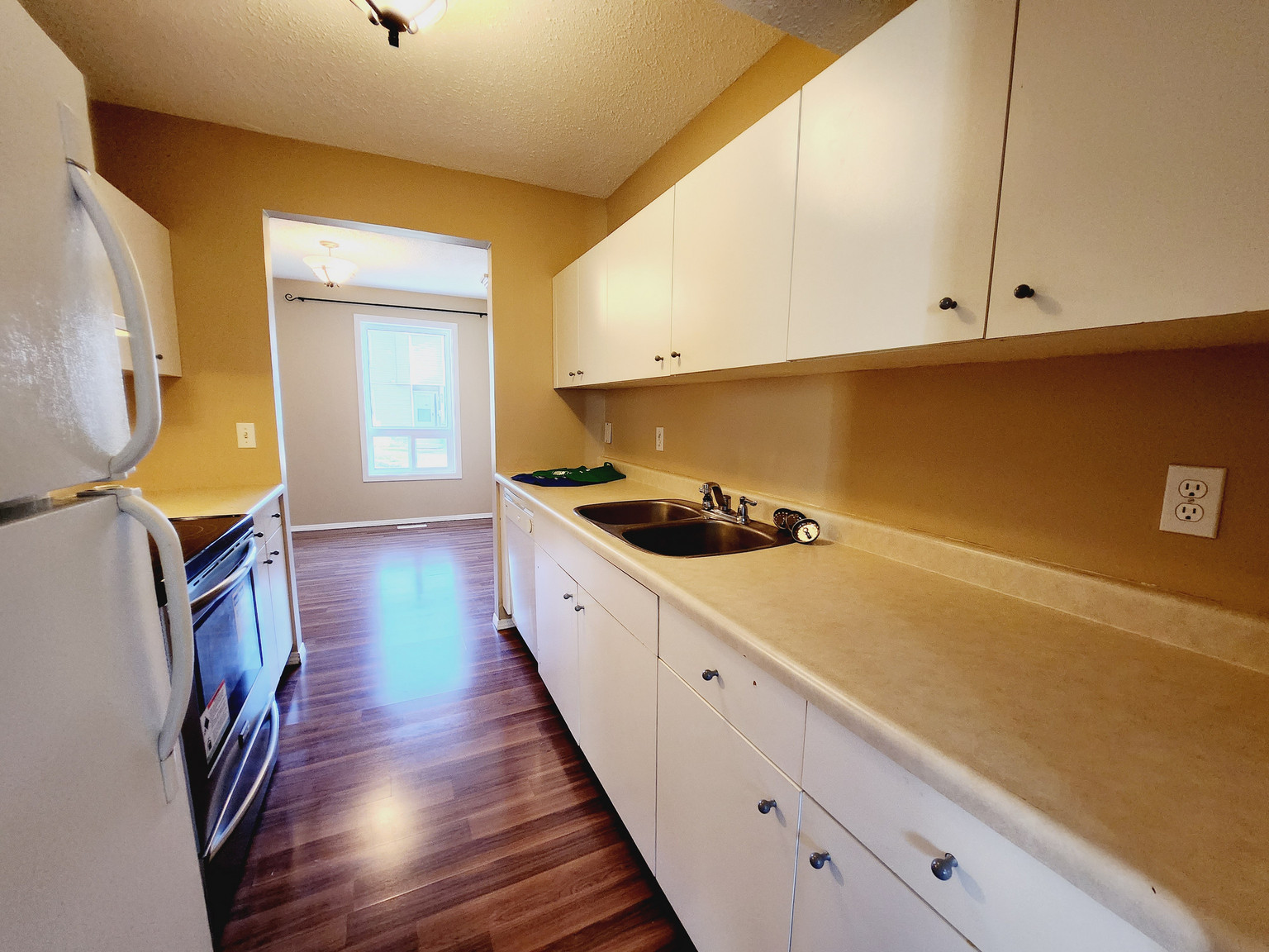 636 Saddleback Road NW - Photo 5