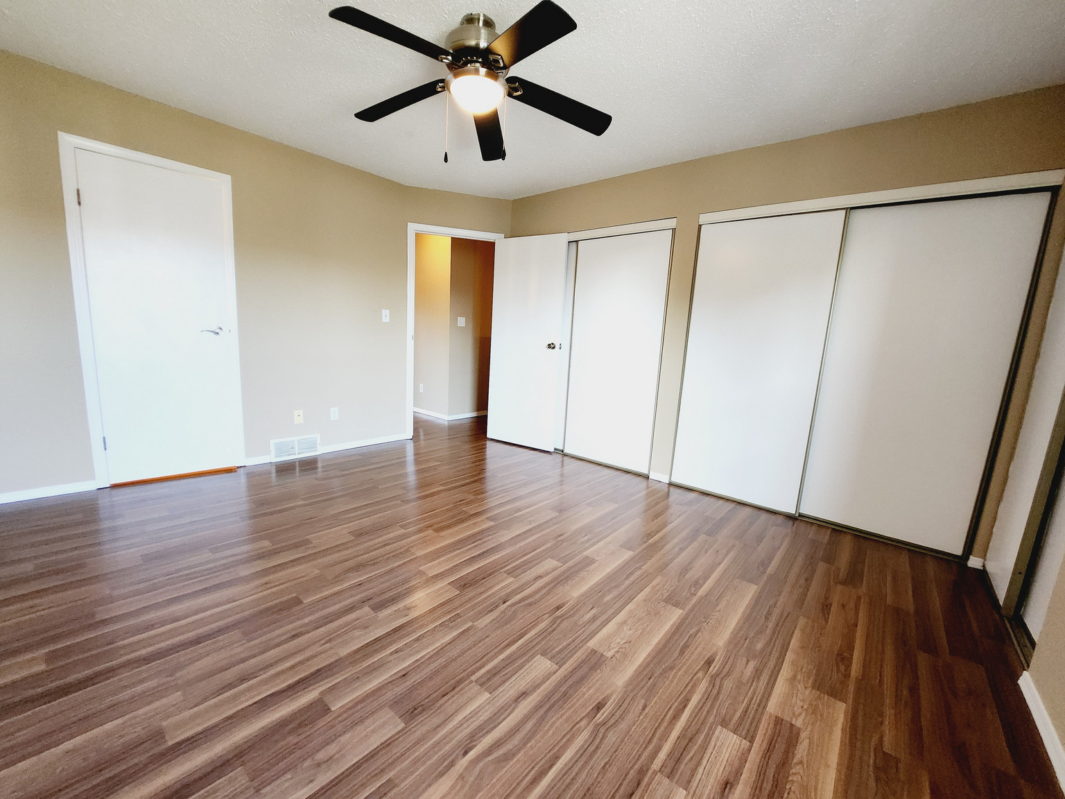 636 Saddleback Road NW - Photo 17