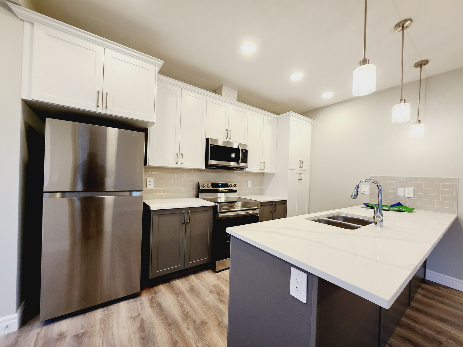 1693 Cavanagh Blvd  SW - MAIN - Photo 5