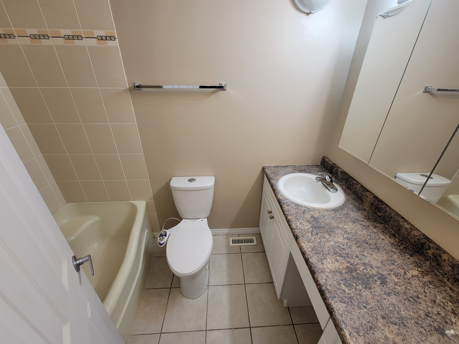 18104 93 Avenue Northwest - Photo 8