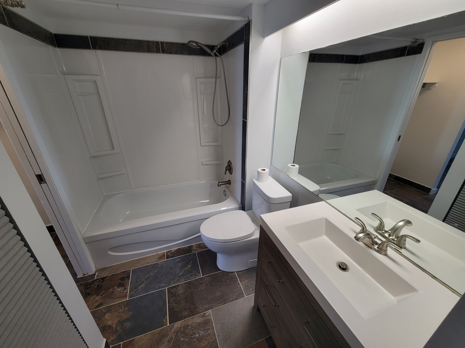 10149 Saskatchewan Drive NW - #401 - Photo 19