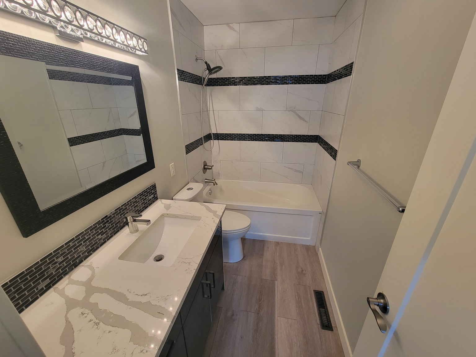 8510 152 Street NW - MAIN - Photo 12