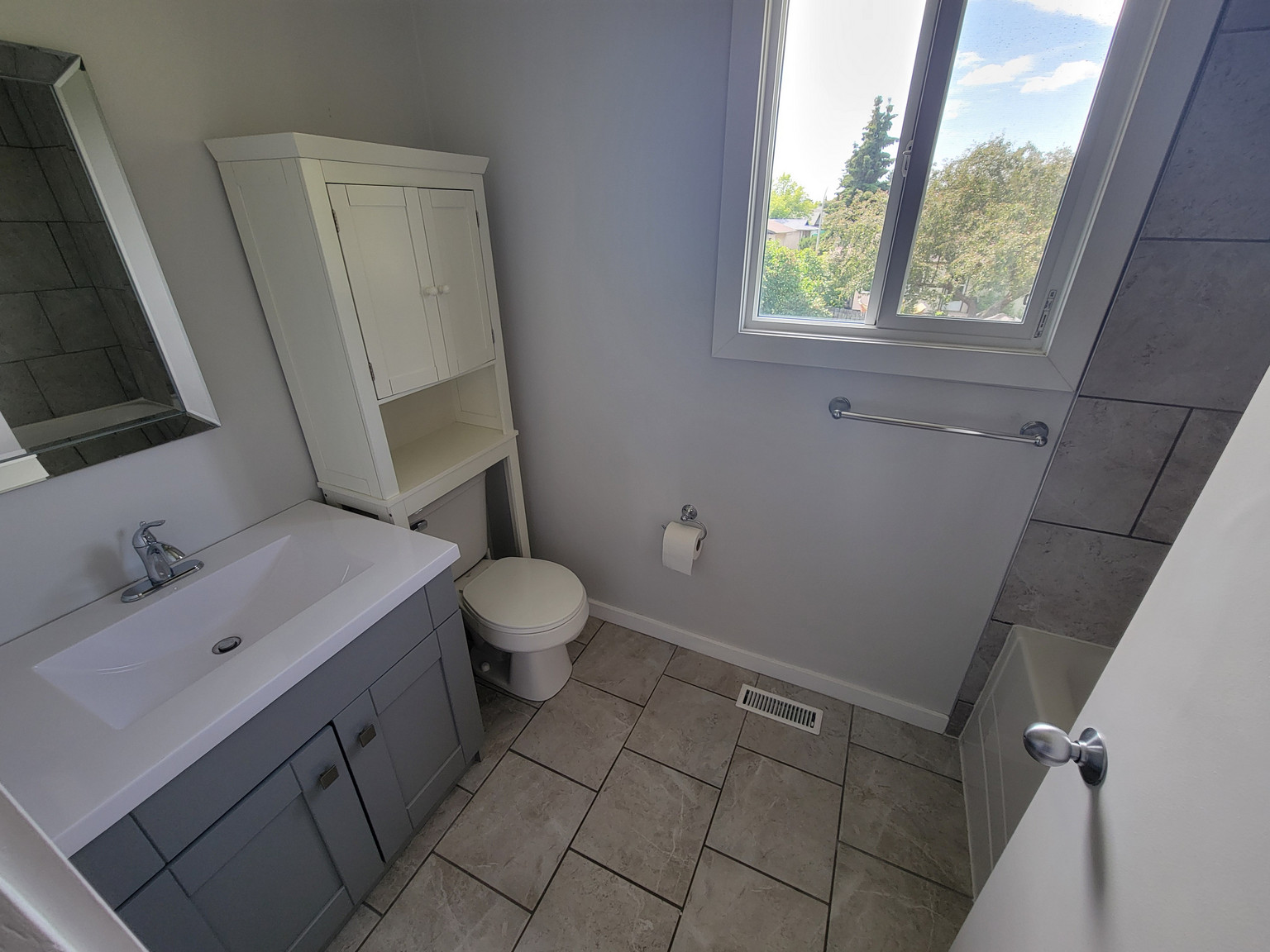 14214 32 Street NW - Photo 27