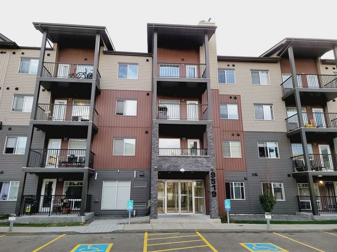 9519 160 Ave NW - #410