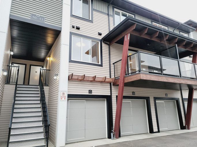 #50 - 446 Allard Blvd SW