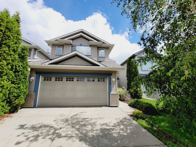 3550 McLean Crescent SW