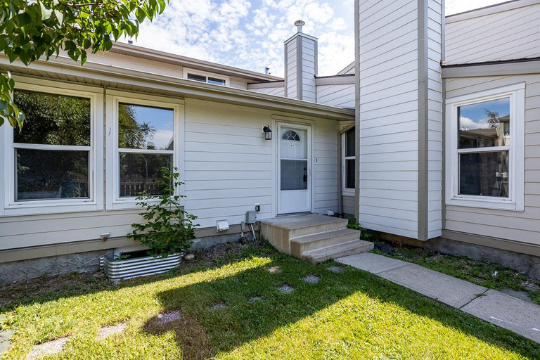 7032 Mill Woods Road S NW