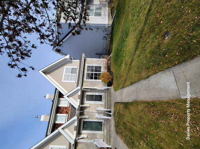 5061 Stanton Drive SW