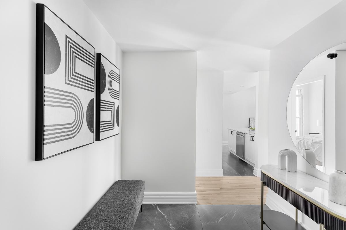 LA MONTAGNE Upscale Apartments - Photo 18