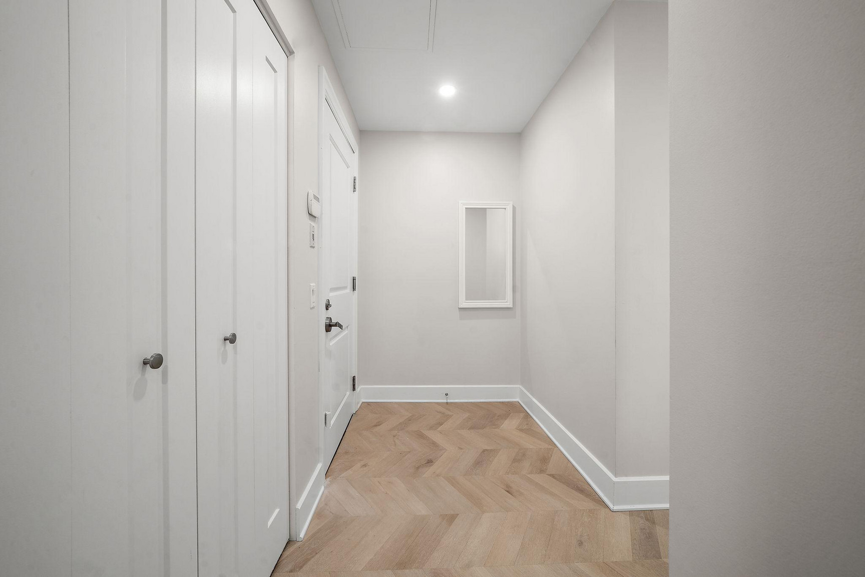 LA MONTAGNE Upscale Apartments - Photo 47