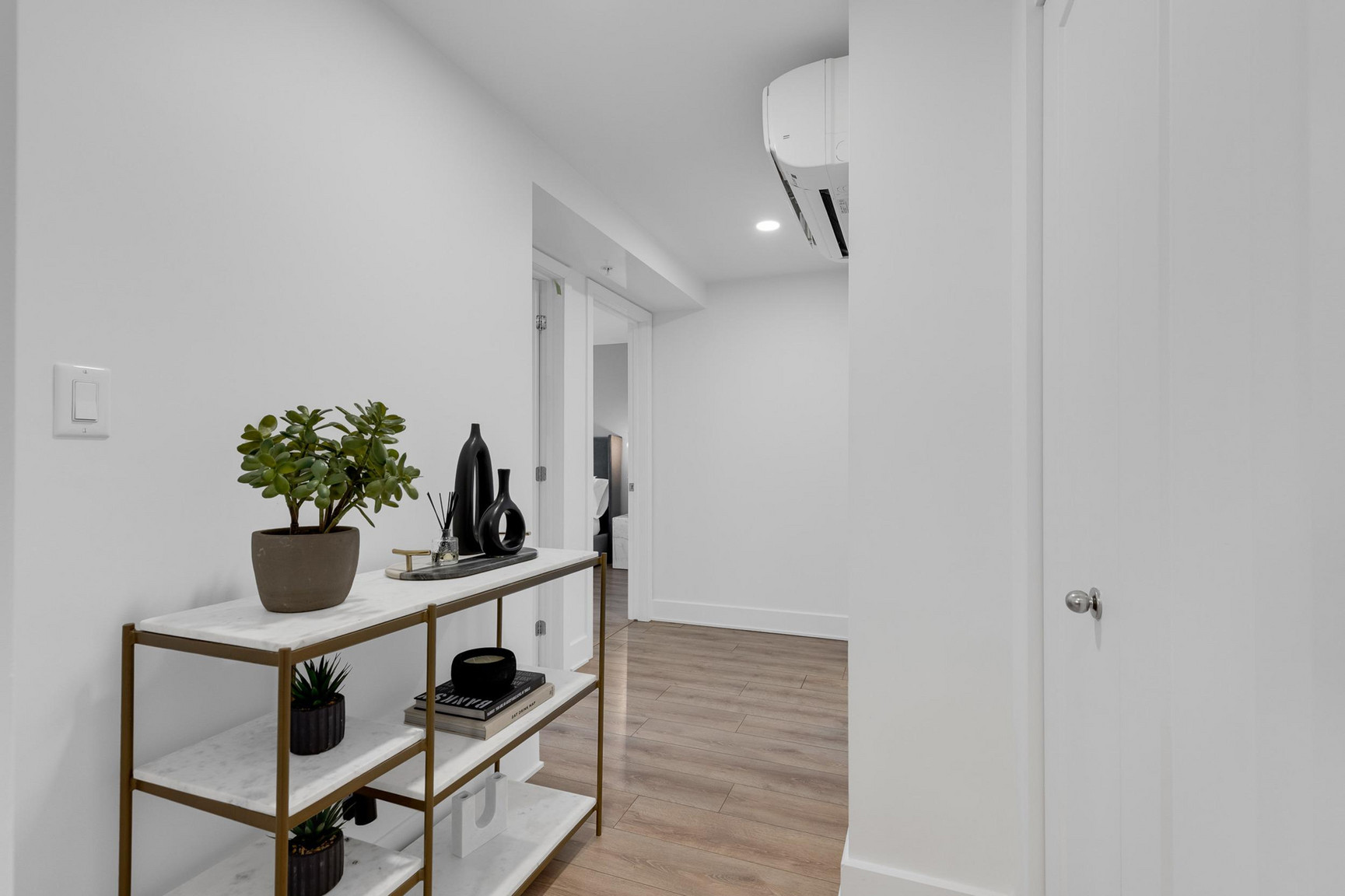 Encore Residences - Photo 20