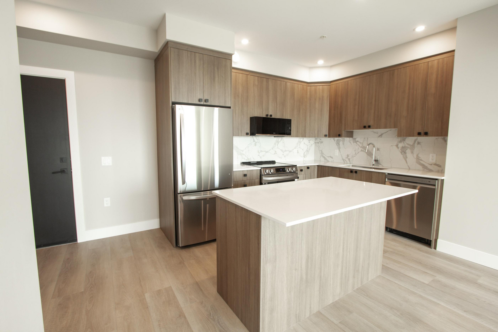Westview - Photo 34