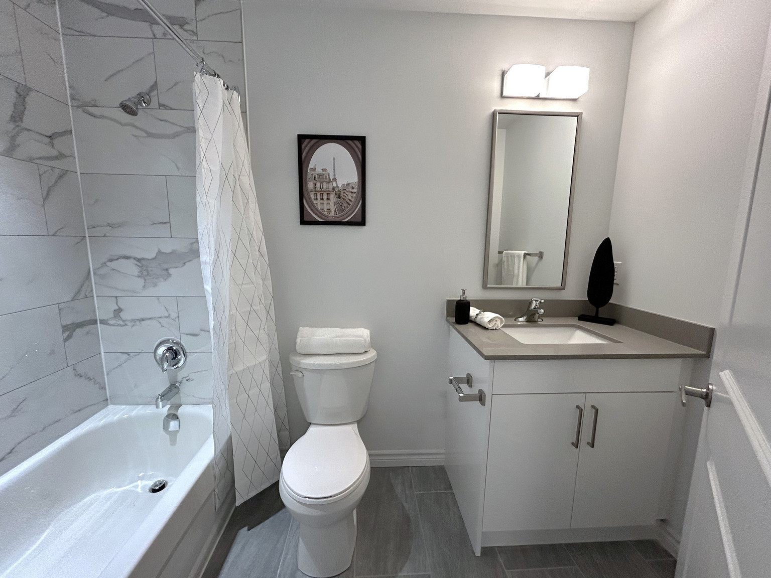 Marlborough Manor - Photo 17