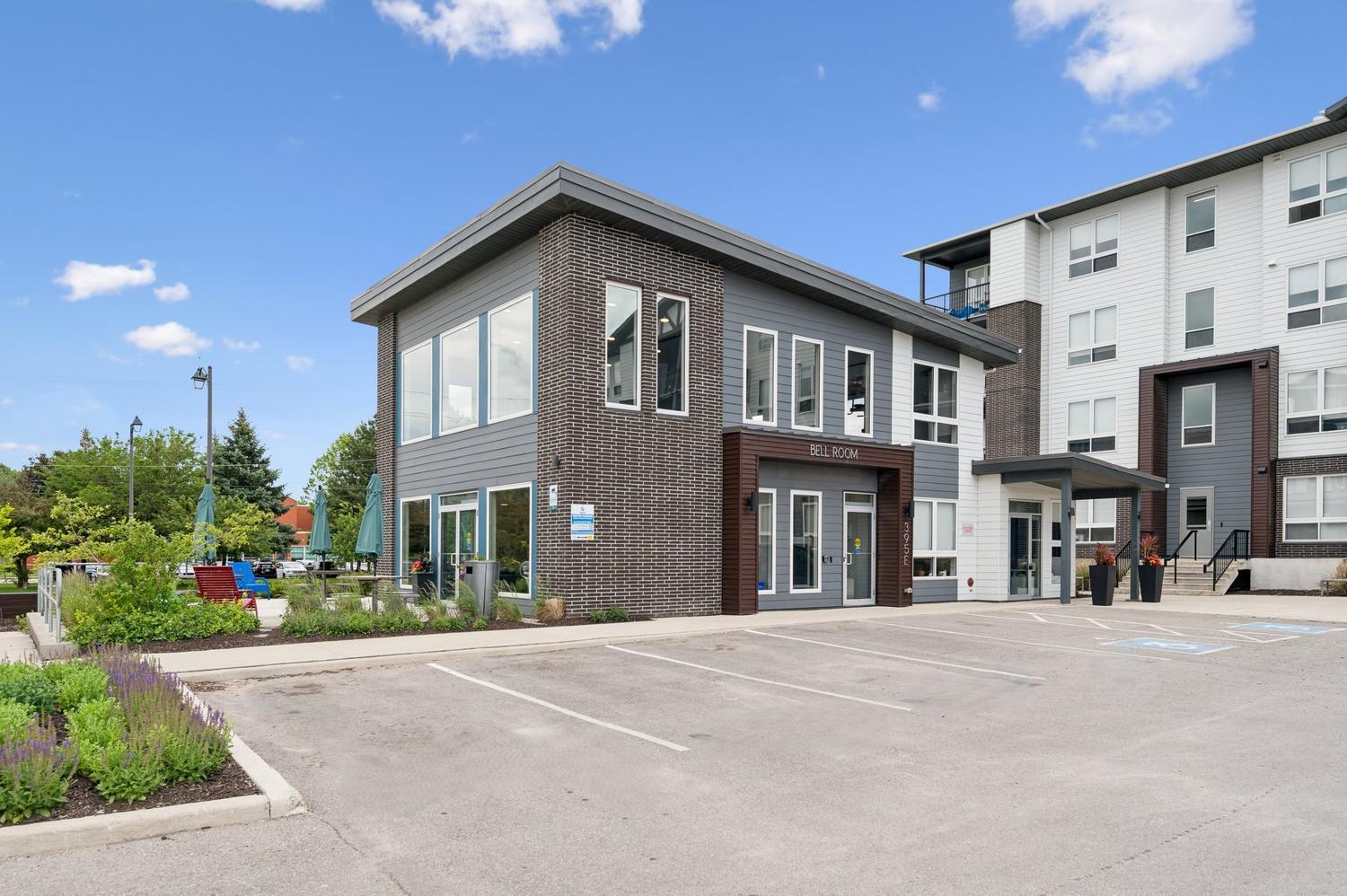 Sterling Square - Photo 139