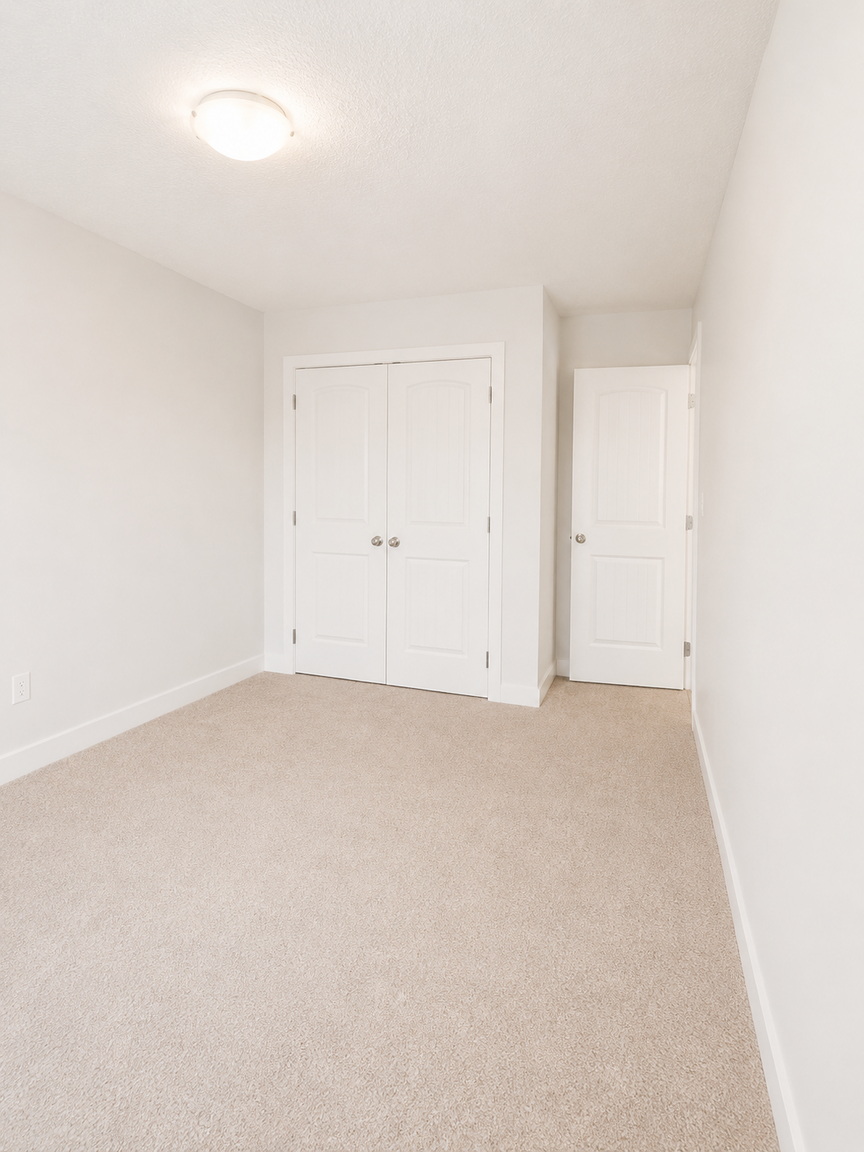 Spacious 4 Bed, 3.5 Bath Townhome with Finished Basement – Windermere, Edmonton - Photo 16