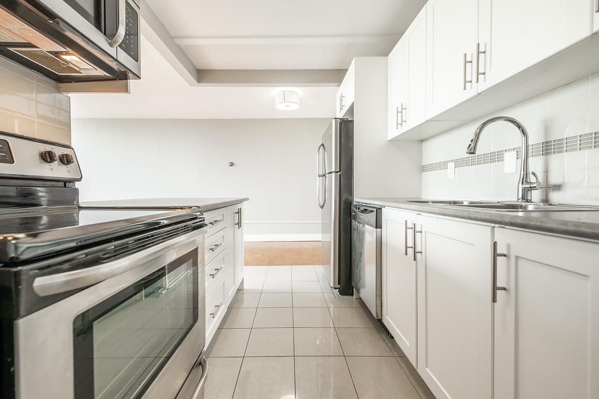 Goodacre Towers Apartments - Photo 1