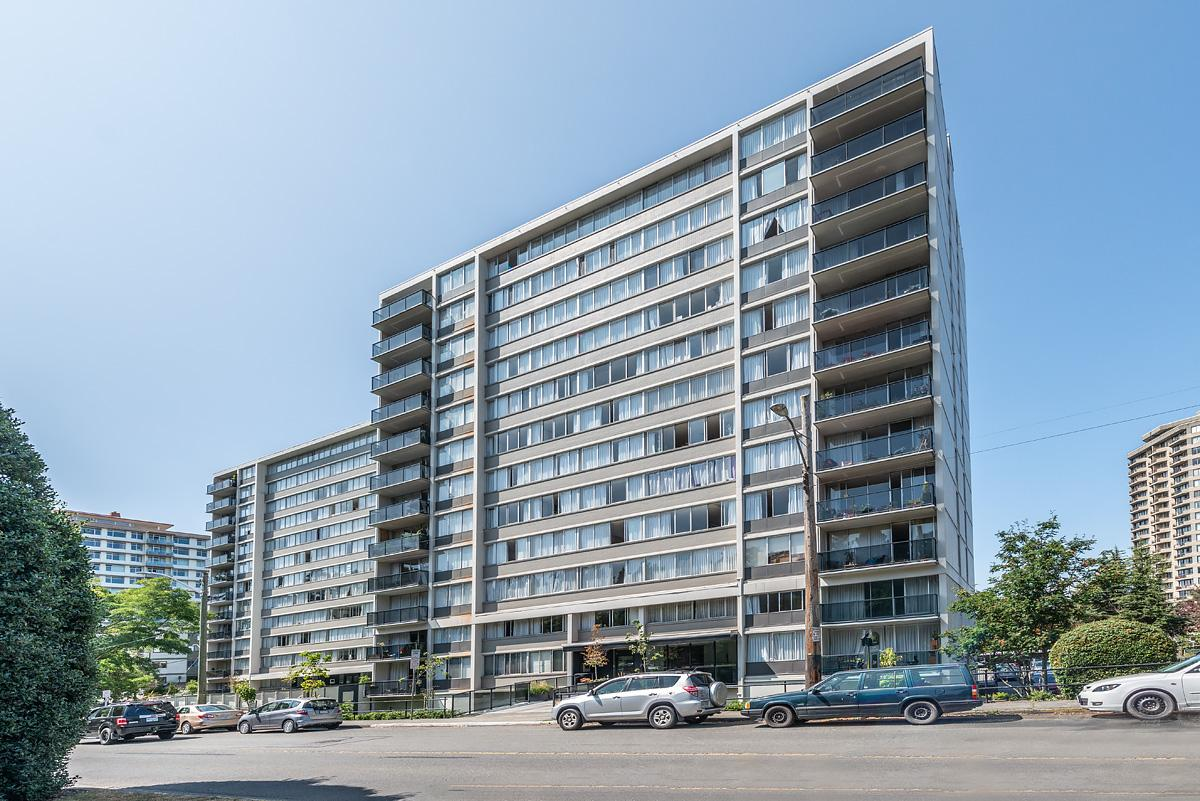 Goodacre Towers Apartments - Photo 39