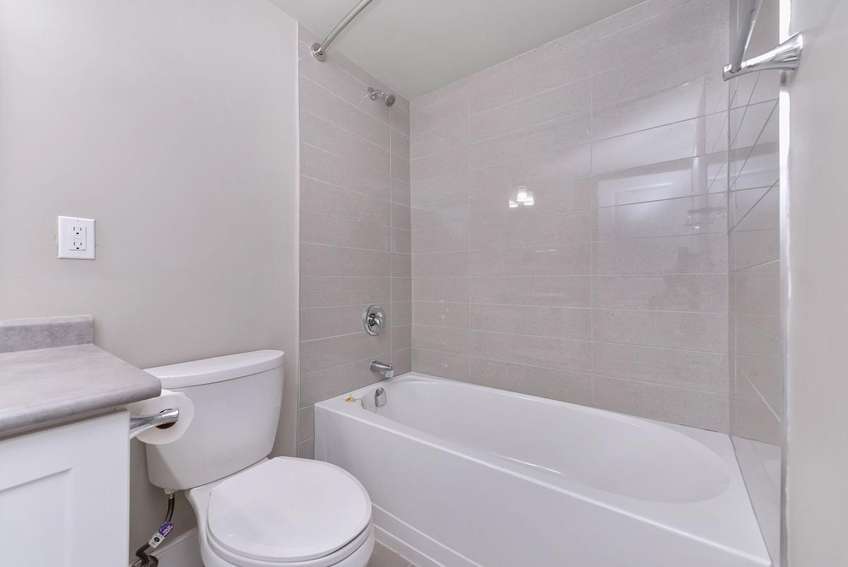 Goodacre Towers Apartments - Photo 50