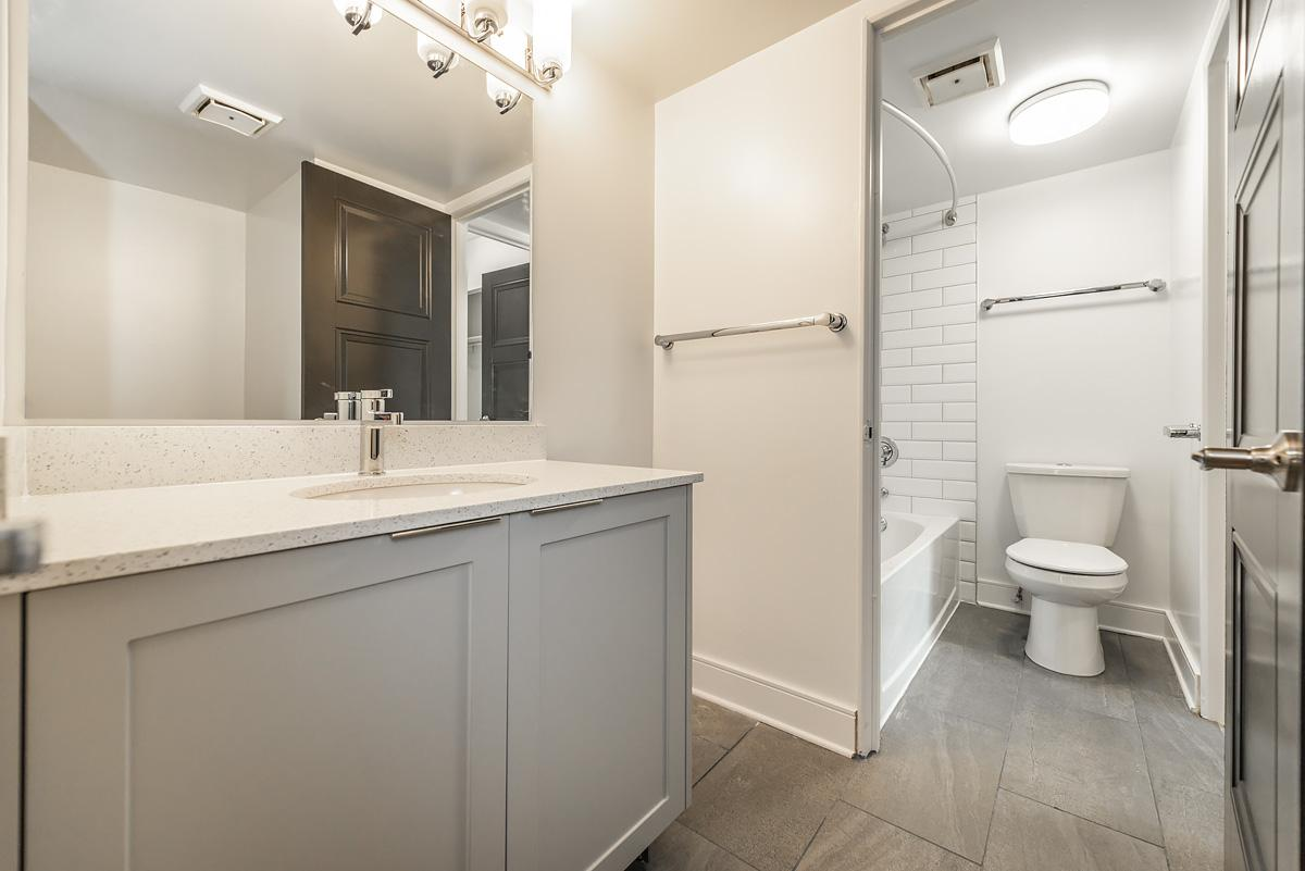 Macaulay East Apartments - Photo 13