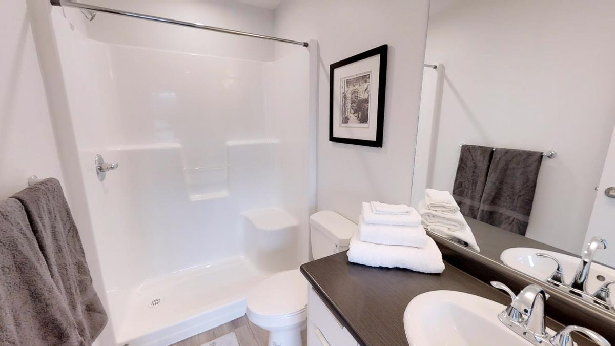 Railside House Apartments - Photo 10