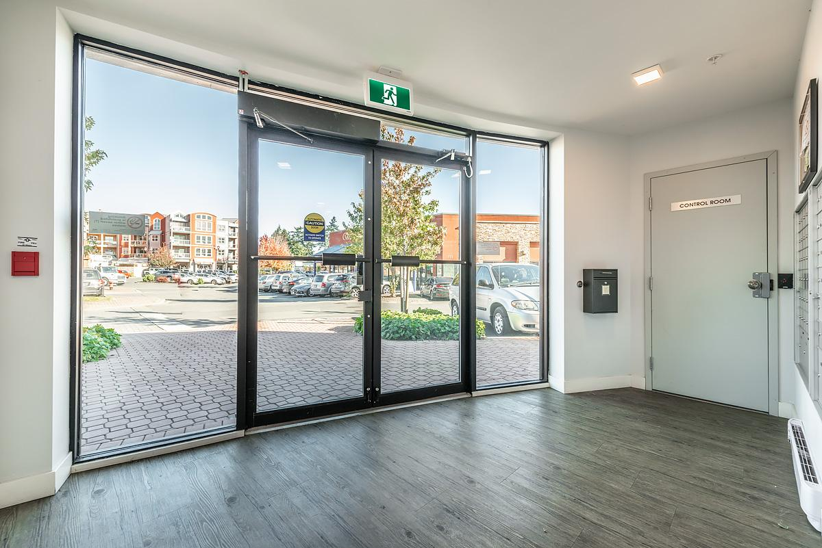 Railside House Apartments - Photo 15