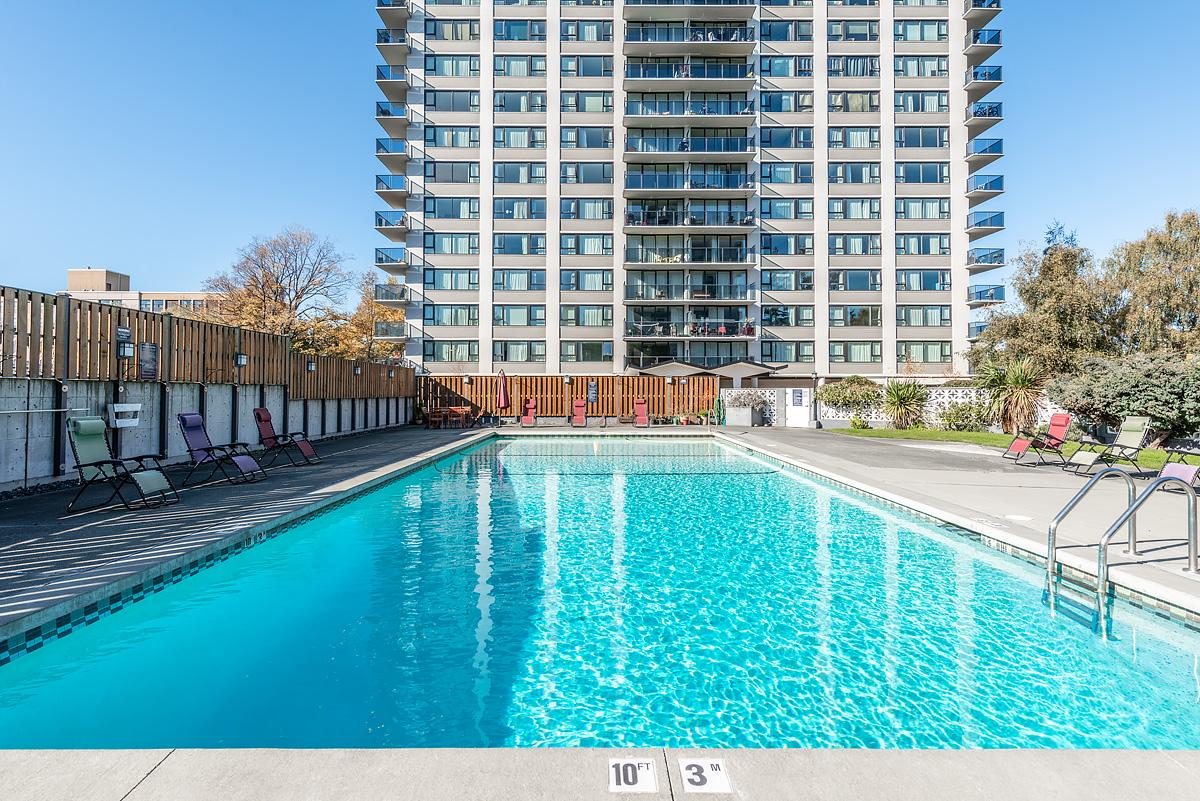 415 & 435 Michigan Street Apartments - Photo 15