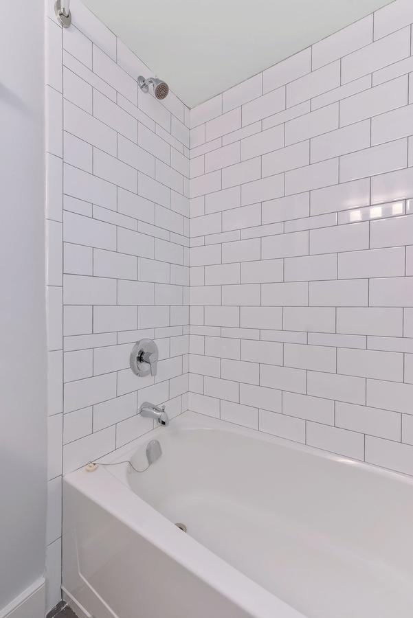 415 & 435 Michigan Street Apartments - Photo 22