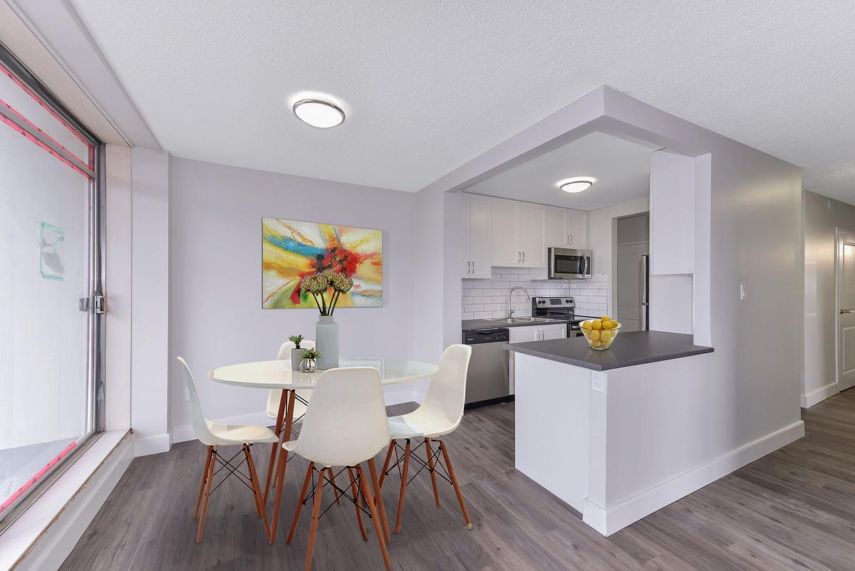 415 & 435 Michigan Street Apartments - Photo 30