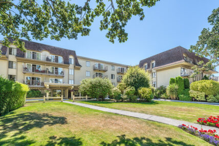 Fernwood Manor Apartments - Photo 7