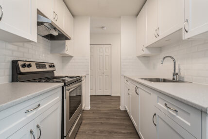 Fernwood Manor Apartments - Photo 11
