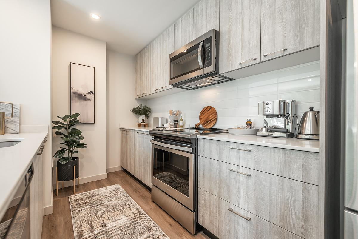 The Beacon at 1400 Quadra - Photo 8