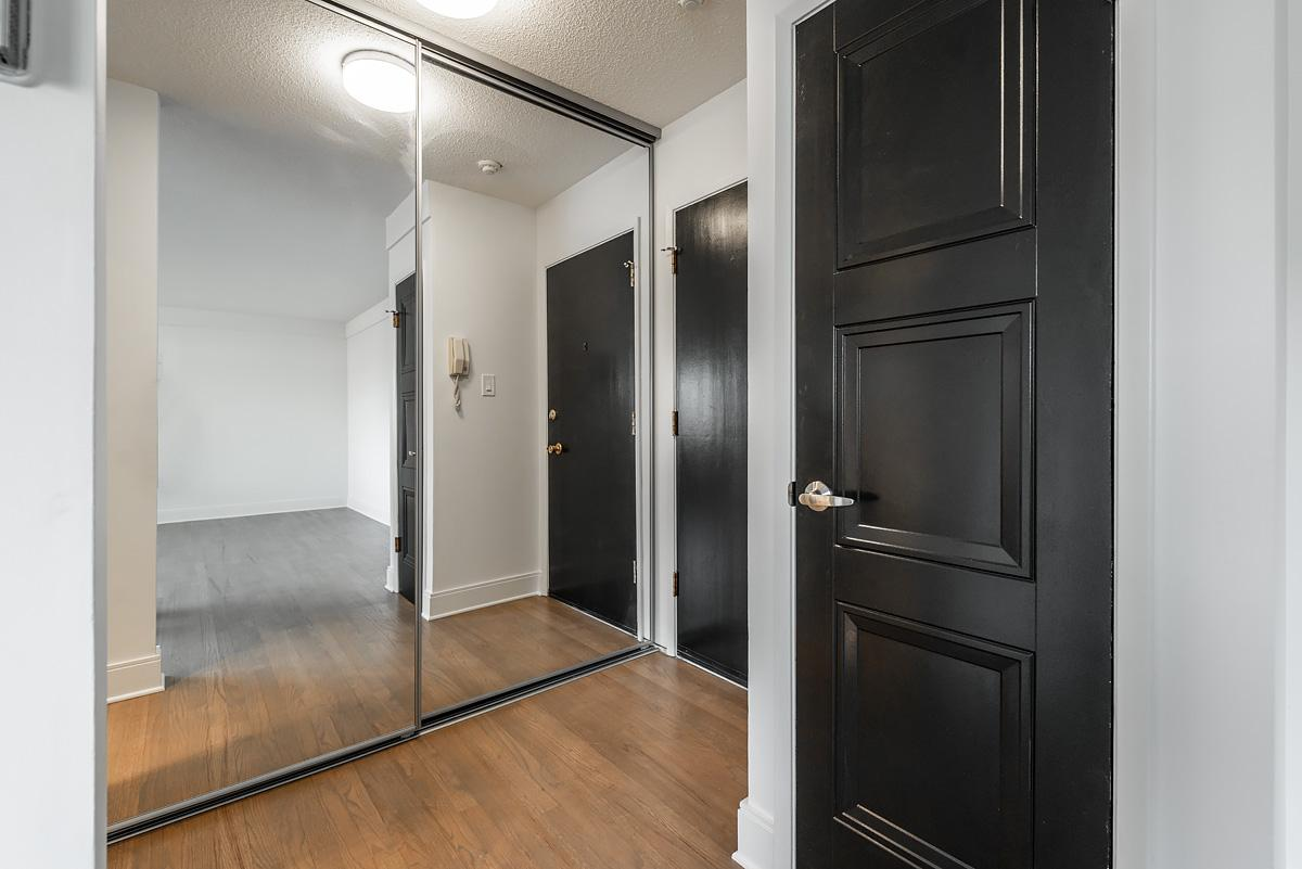 Rockridge Apartments - Photo 7