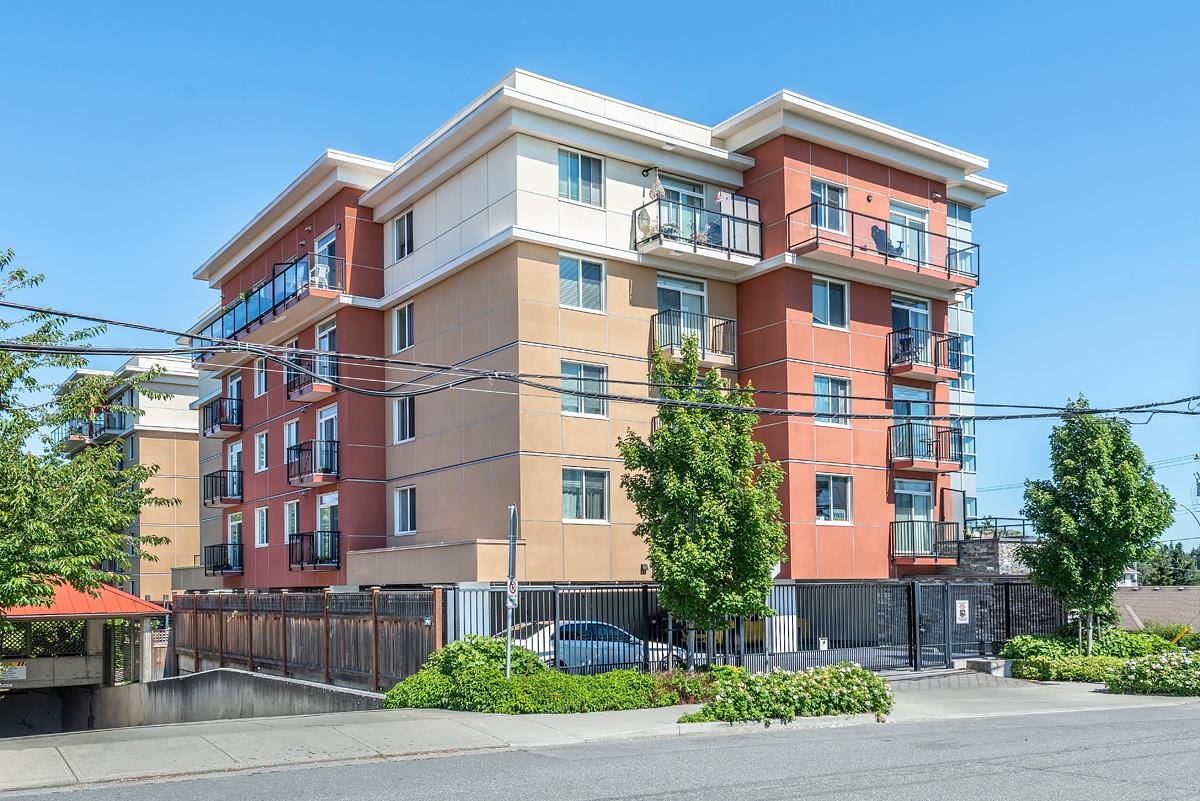 Herons Landing and The Ardea Apartments - Photo 12