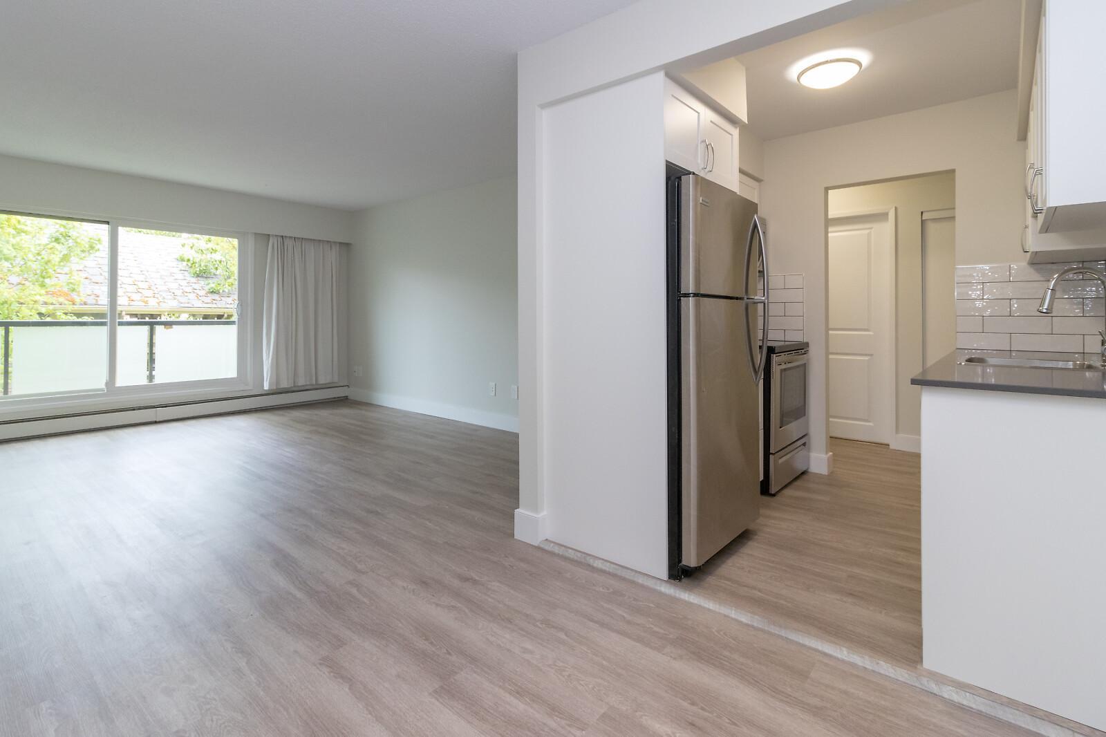Madrona Manor Apartments - Photo 20