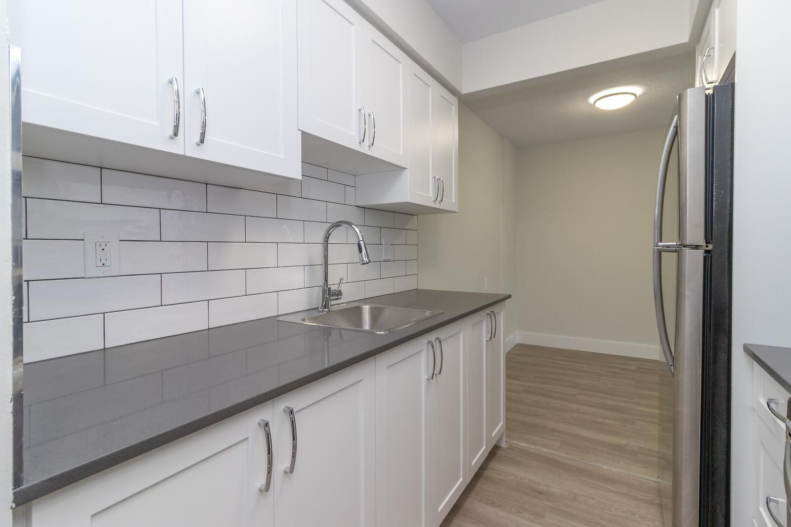 Madrona Manor Apartments - Photo 22