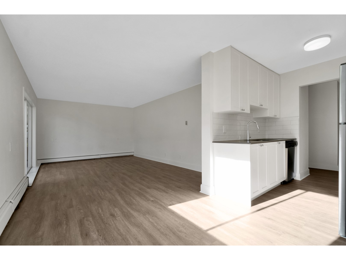 Blue Cedar Apartments - Photo 25