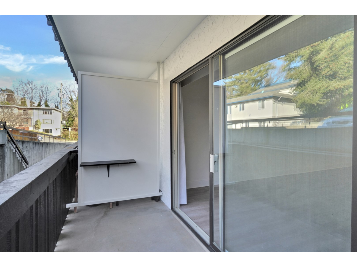 Olympic View Apartments - Photo 16