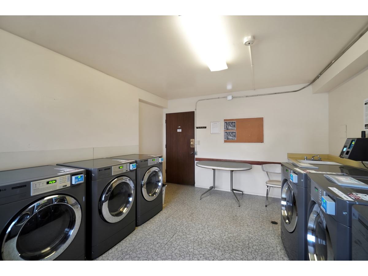 Blue Cedar Apartments - Photo 15