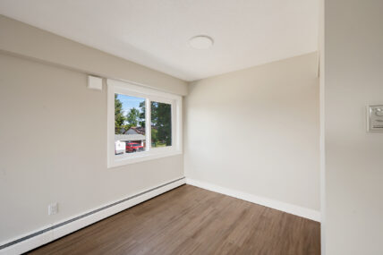 Lamplighter Apartments - Photo 16