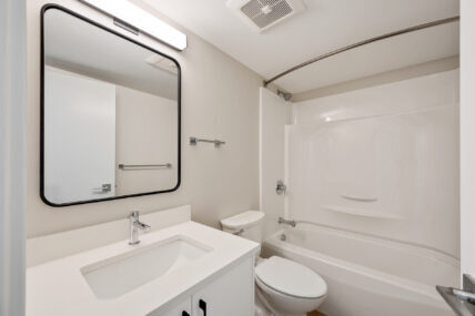 Lamplighter Apartments - Photo 24
