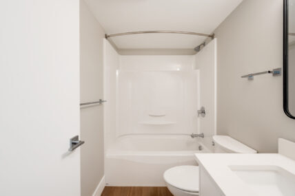 Lamplighter Apartments - Photo 26