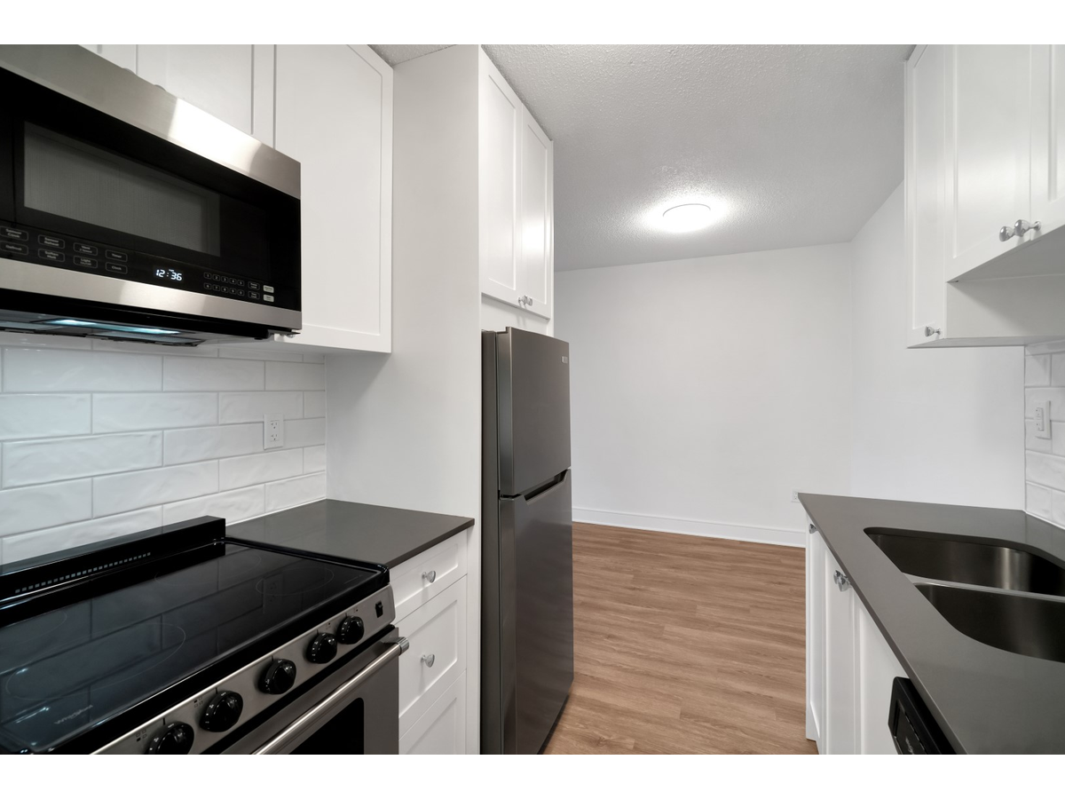 McKenzie Woods Apartments - Photo 7