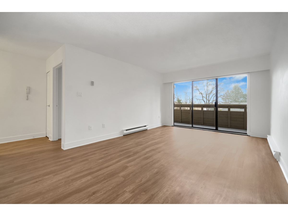 McKenzie Woods Apartments - Photo 11
