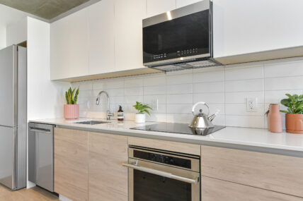 Mod Apartments - Photo 9