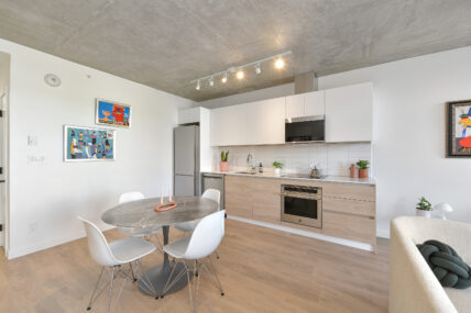 Mod Apartments - Photo 17