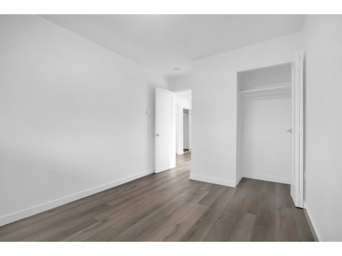 McKenzie Manor Apartments - Photo 19