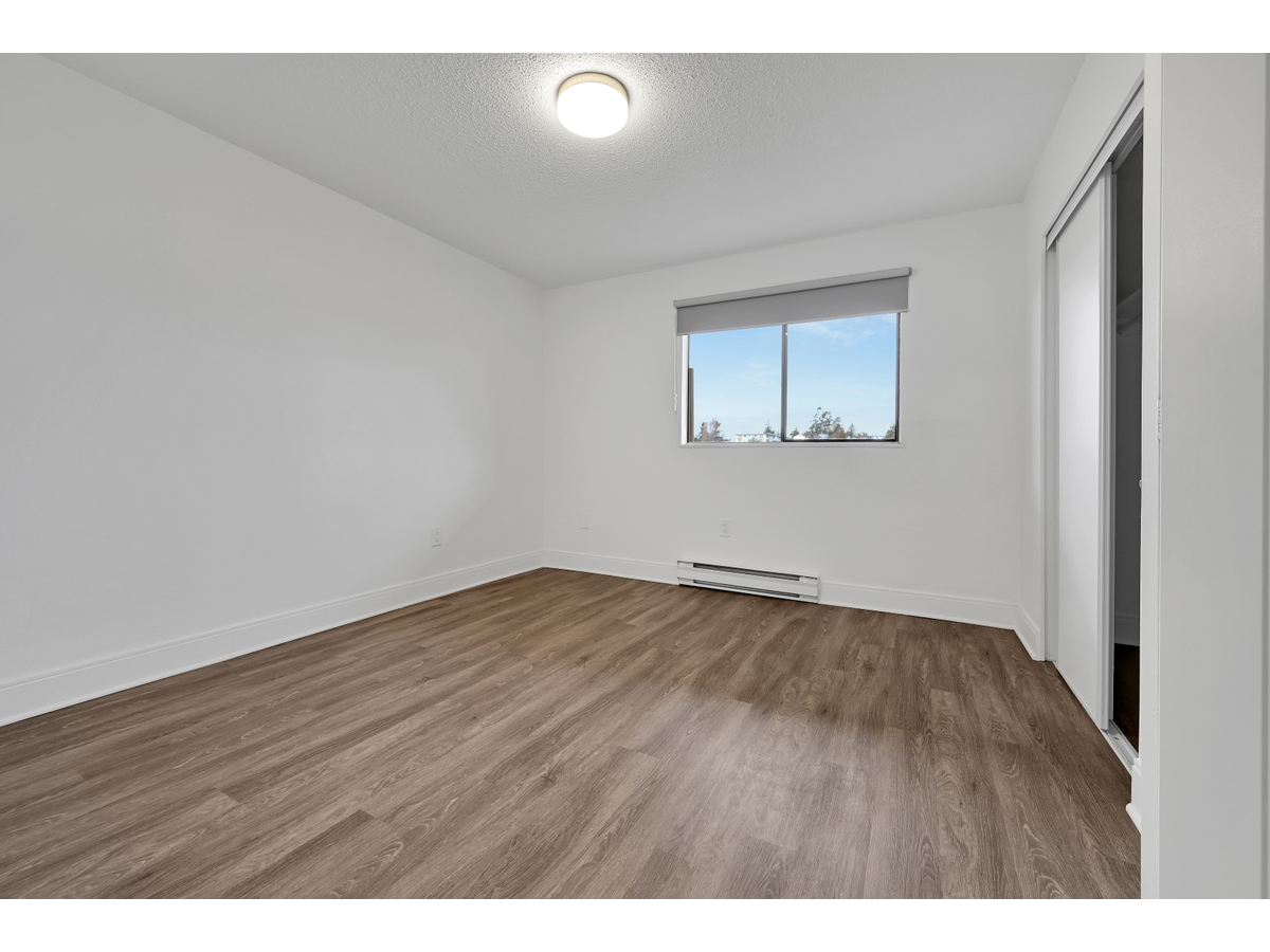 Ellery Manor Apartments - Photo 11