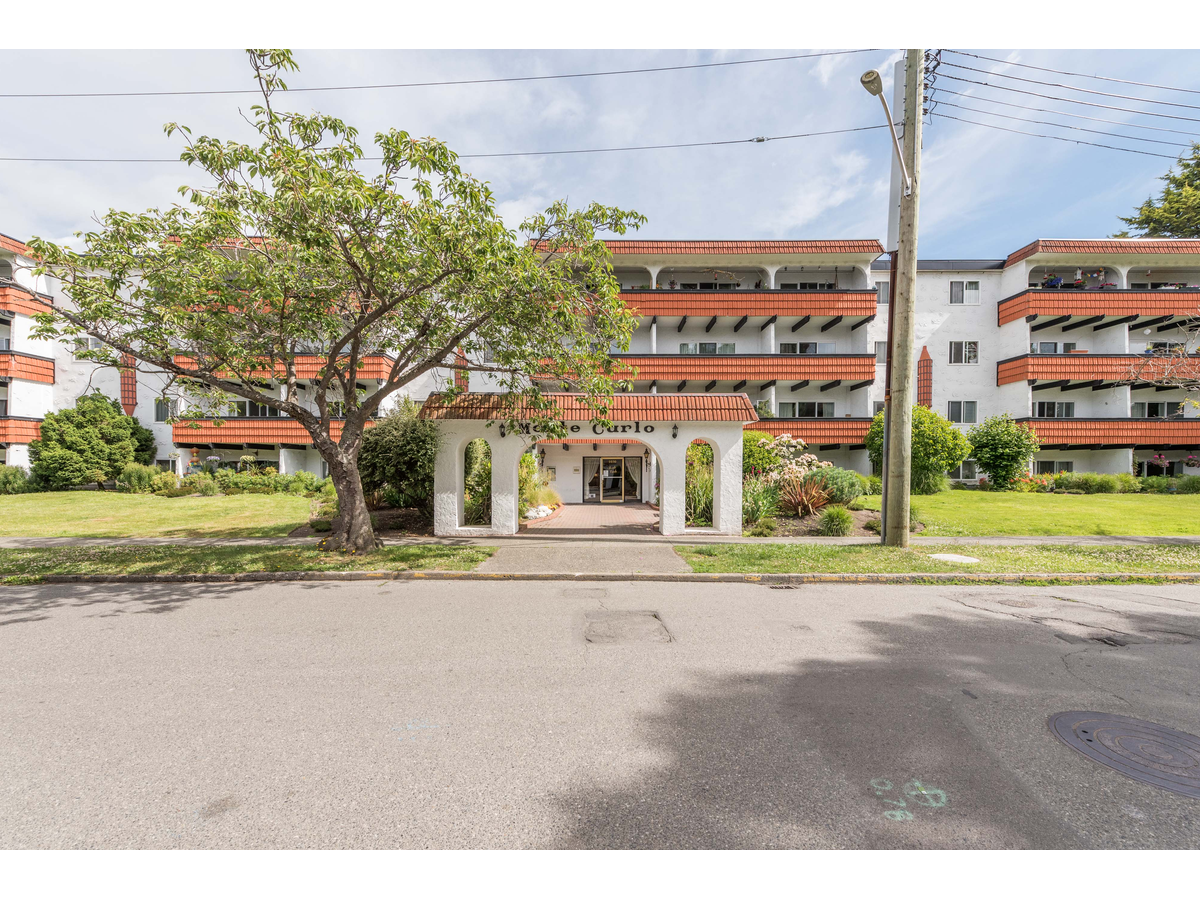 Monte Carlo Apartments