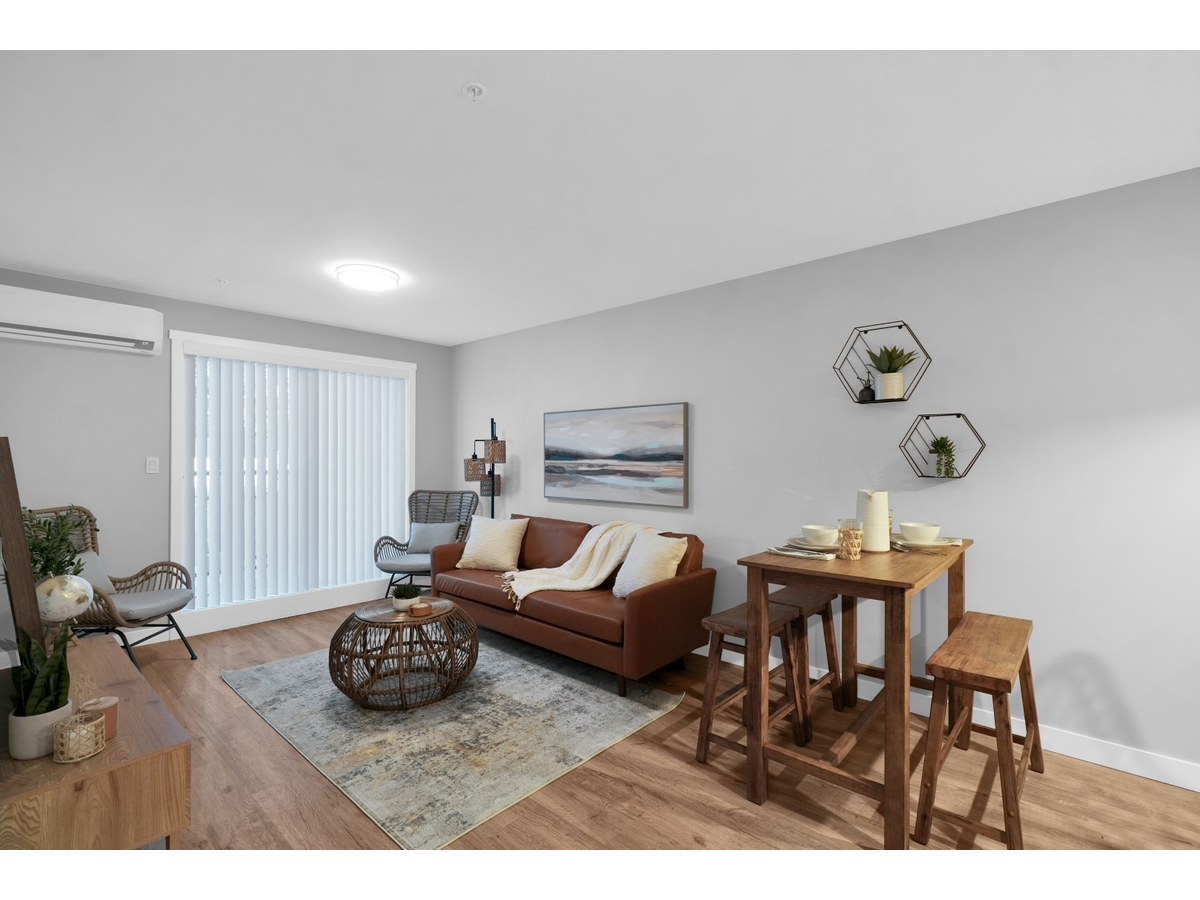 Centennial Court Apartments - Photo 21